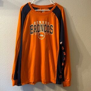 Hands High Denver Broncos long sleeve size 2XL